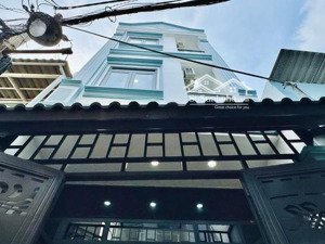 chính chủ bán nhà cao đức lân, p. an phú q2. dt 73,5m2 giá 3tỷ4 gần công viên an phú. cho thuê 26tr