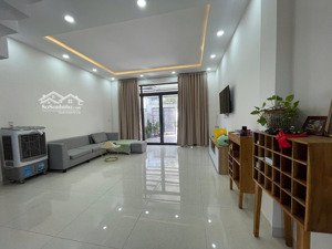 bán nhà đẹp gói 3 kđt mỹ gia, full nội thất giá 6.8 tỷ, hướng đông bắc gần tiện ích