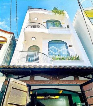 chú lão bán nhà phan phú tiên p10 q5. dt 72,5m2 giá 3tỷ2 gần trường th lý cảnh hớn. cho thuê 24tr/t