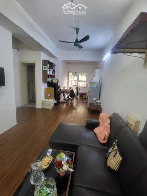 em cần bán căn 67m2 hh2 linh đàm, tầng thấp giá rẻ