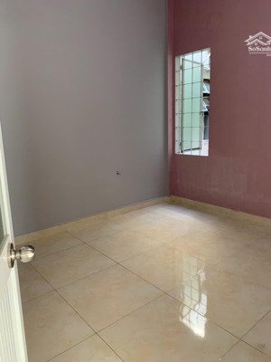 bán căn hộ khu phan xích long 67m2 2pn 1wc nhà trống 3tỷ5
