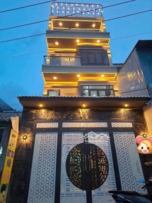 chuyển về quê cần bán căn nhà ngay tô hiến thành - p13 - q10. gần siêu thị go!