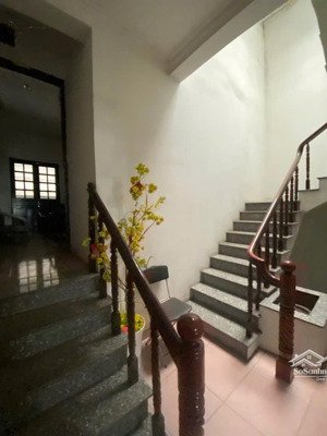 cần bán nhanh nhà mặt tiền quốc lộ 50 - phong phú - bình chánh, 166m2, nhà 3 tầng, giá 10.5 tỷ