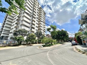 bán đất mặt tiền đường - ngay ủy ban nhân dân q9 cũ sát xa lộ hà nội - 248m2 ngang 12m vuông vức