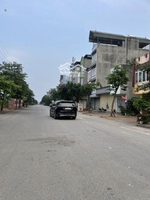 đất phân lô nguyễn mậu tài trâu quỳ gia lâm.