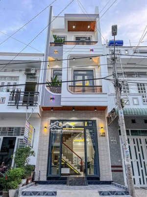 bán nhà 3 tầng mới đẹp 4p ngủ kdc an khánh kế trường đh y dược sổ hồng hoàn công tặng nội thất