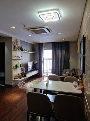 căn hộ hoa hậu đẹp cho thuê được 14 triệu/tháng .