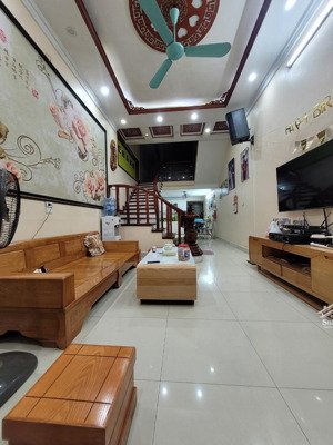 chính chủ bán gấp - nhà 5 tầng đối diện aeon mall long biên - ô tô vào nhà - 80m2 - chỉ 13 tỷ