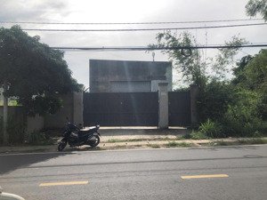 cho thuê kho xưởng mặt tiền nguyễn thị lắng, 10x50m, xây dựng 250m2 giá 15 triệu/tháng
