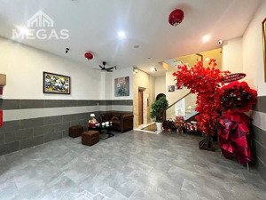 dòng tiền cao 90tr/tháng-khu sang huỳnh văn bánh p13 phú nhuận.dt:5,5 x 13m.cn:78,4m2.giá:19,9 tỷ.