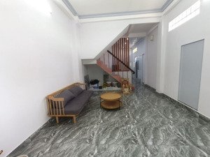 căn góc 2 mặt tiền hẻm xe hơi gần sân bay 2pn 3wc nguyễn kiệm giá 14 triệu còn bớt