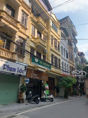 bán gấp nhà phố ngụy như kon tum 52m2, ô tô tải tránh, 2 vỉa hè, kinh doanh, 2 thoáng, giá 19,8 tỷ.