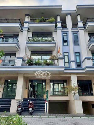 văn phòng cho thuê tầng trệt khu đô thị vạn phúc