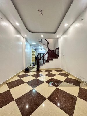 doãn kế thiện- ngõ nông ba gác - hai thoáng- nhà đẹp dân xây, 49m2x 5 tầng, mt 3.6, 11.5 tỷ