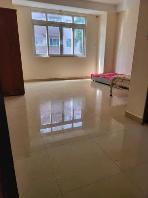 bán căn nhà phố đối diện chung cư aview kdc 13c greenlife dt 5x19 giá 8.7 tỷ liên hệ 