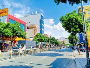 mặt tiền luỹ bán bích, 4x20 giá 12 tỷ, kinh doanh sầm uất, quận tân phú