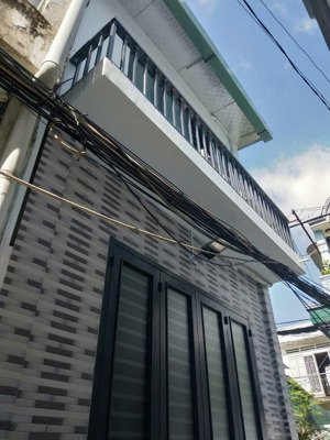 cho thuê nhà riêng tại nơ trang long, 7 triệu, 32m2, đẹp nhiều tiện ích