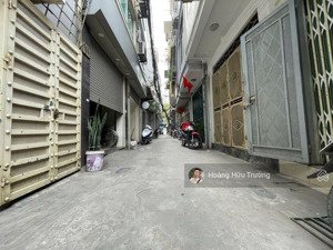 bán nhà đường bưởi - ba đình dt 61m2 2 tầng - 20m ra ô tô tránh - trước nhà 2.5m - phù hợp xây ccmn