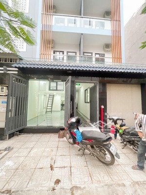 studio ban công trống sẵn - máy giặt riêng - thang máy - giá cực rẻ