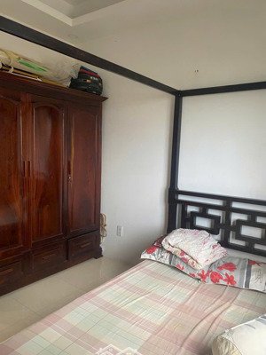 cần bán chcc 64m2 vew đảo vinpearl nha trang, khánh hoà.