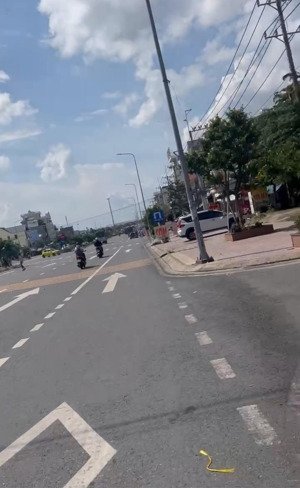 bán đất nhơn trạch lô đất 2 mặt tiền ngay đường trần phú giá chỉ bằng giá đất trong hẻm