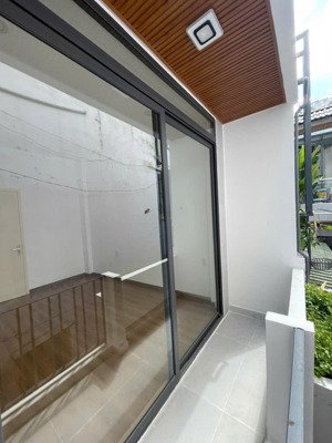 hưng phú q8
nhà đẹp ở ngay- gần 60m2-ngay cầu nguyễn tri phương- cầu chánh hưng-cầu chữ y