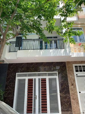 cho thuê nhà nguyên căn hướng bắc mát mẻ gần công viên kdt vcn phước hải giá 15tr/tháng