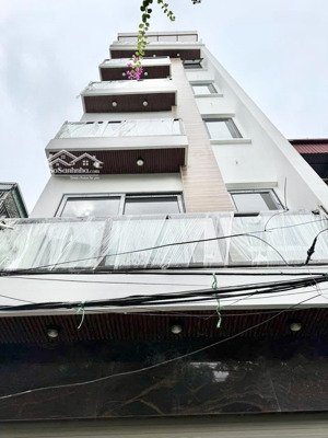 bị đánh thức bởi thông báo mới-bạn chọn ngủ tiếp hay bật dậy luôn!bán nhà thạch bàn, ô tô đỗ, 42m2