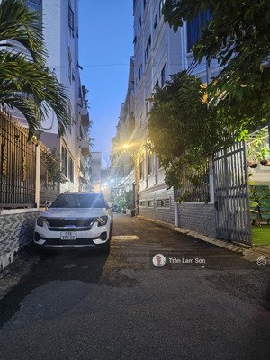 10.5 tỷ nhà đường số 10 phường tân quy quận 7
