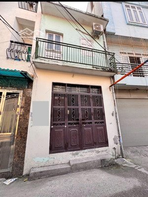bán nhà phạm văn đồng. 33m2 x 3 tầng , mt 3.2m , đường ô tô tránh , chỉ 7.5 tỷ