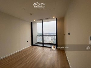 bán căn studio hướng đông nam - tầng cao - giá full chỉ 1.7 tỷ