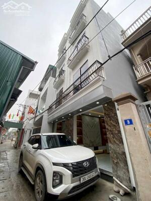 Bán nhà Kim Chung. Cạnh trường Cấp 3 Hoài Đức A. Diện tích 33m2 xây 5 tầng. Ôtô tải đỗ cửa