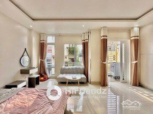 studio ban công full nội thất gần etown cộng hòa