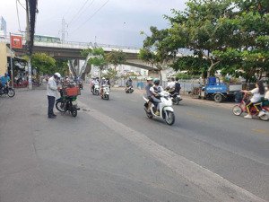 chính chủ lâu năm bán chdv 927 m2, 72 phòng, thu 2.4 tỷ/n, tân hưng, q. 7, chỉ 38 tỷ