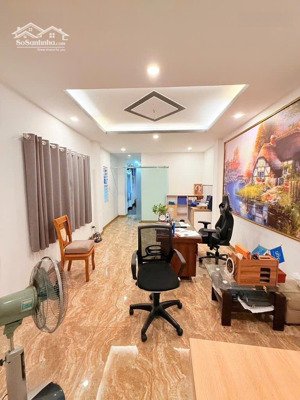 cách mạng tháng 8,tân bình, giáp q10, vị trí kd, gần mt, 6 tầng, 65m2, nở hậu, tn 43tr/th, 13.45 tỷ