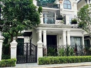 phòng cho thuê trong biệt thự ngoại giao đoàn full đồ từ 3,5tr