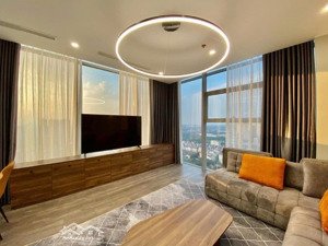 giá thật, duy nhất bán căn 3pn, tầng thấp, hướng đông nam. chỉ 16,5 tỷ. lh: 0343,202.831