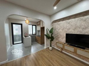 bán gấp - rẻ nhất thị trường - căn hộ 3n2vs đông nam - view biệt thự - ct4ax2 linh đàm