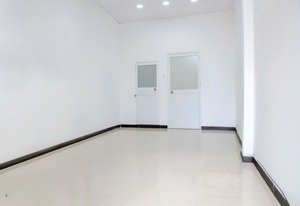 cho thuê nhà nguyên căn mặt tiền lũy bán bích vị trí vàng kinh doanh giá tốt