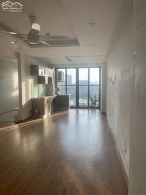 Cho thuê căn hộ chung cư Thành Ủy 229 Phố Vọng, Hai Bà Trưng 170m2 4PN có điều hòa 16tr
