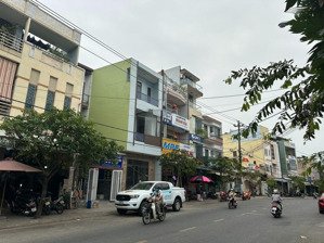 3 tầng 3 mê mặt tiền kinh doanh sầm uất trần cao vân giá cực tốt