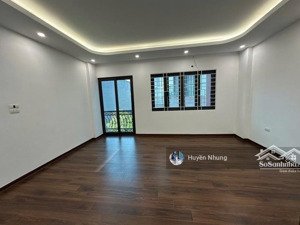 siêu phẩm nhà đẹp long biên ngay cầu chương dương lô góc 6 tầng thang máy ô tô ngủ trong nhà