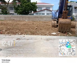 cần bán lô góc mặt tiền 8,5m2 sẵn sổ, không ép tiến độ xây dựng ngay tttp phan rang.