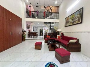 bán nhà 5 tầng - sát biển - trục song song với phan tứ - giá cực tốt