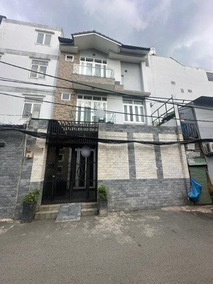 cho thuê nhà villa mini xe tải trước nhà địa chỉ: 24/21 võ oanh, p. 25, quận bình thạnh