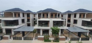 hàng hiếm song lập swanbay marnia villas thuộc phân khu zone 8, 18.5 tỷ / 200m2 vị trí đẹp.