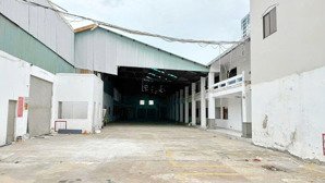 kho hiếm 2500m sàn mặt tiền đường bế văn cấm trung tâm quận 7