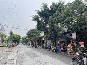 đìa- phúc thịnh( nam hỗng cũ)- 72m- tiền hậu 4,8m- ô tô vào thoải mái- ngay cao tốc- chỉ 5x tr/m