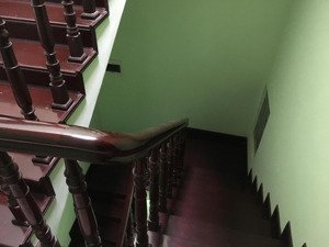 cho thuê liền kề ở duy tân 50m, 4 tầng, 5 phòng ngủ, oto đỗ