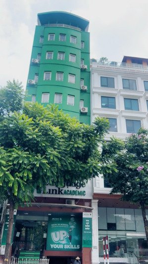 cho thuê tòa nhà mặt phố 9 tầng - phù hợp với mọi mô hình kinh doanh, diện tích hơn 1100m2